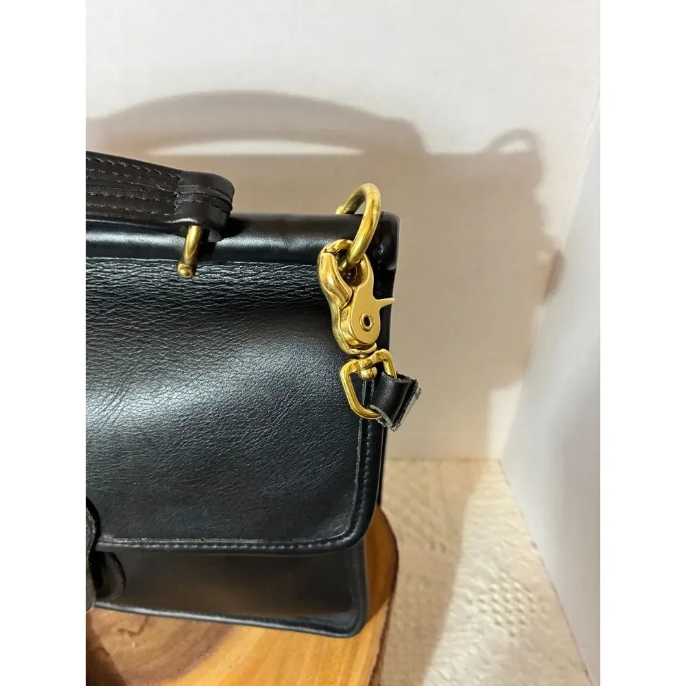 Vintage Coach Willis Bag Black Leather Crossbody 9927